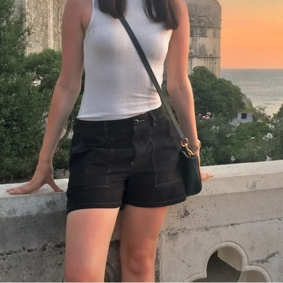 Aritzia | “Community” Black Cotton Shorts 🖤 - Picture 5 of 5